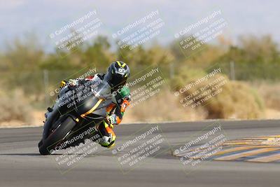 media/Nov-05-2022-SoCal Trackdays (Sat) [[f8d9b725ab]]/Turn 2 (1120am)/